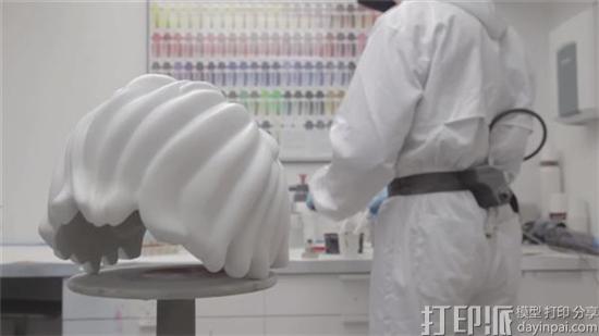 3d-printed-lego-inspired-helmethair-makes-safe-biking-fun-kids-4.jpg