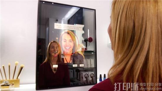 松下公司研发出带3D打印化妆品功能可识别脸部瑕疵的智能镜子.jpg 松下公司研发出带3D打印化妆品功能可识别脸部瑕疵的智能镜子.jpg
