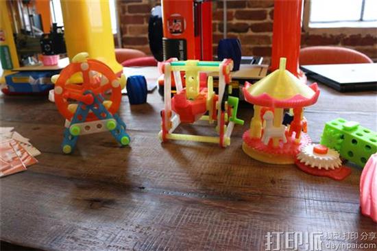 xyzprinting-249-da-vinci-minimaker-educational-3d-printer-now-available-3.jpg