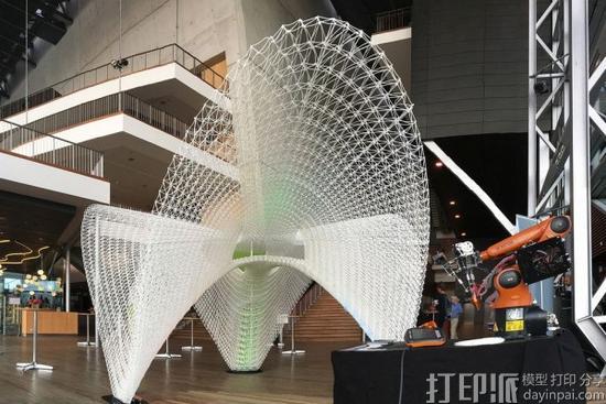 Ai Build打造处长“眼睛”的人工智能3D打印机器人.jpg Ai Build打造处长“眼睛”的人工智能3D打印机器人.jpg