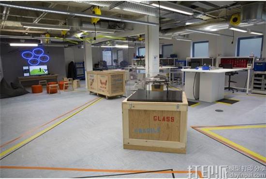 amazon-opens-doors-top-secret-prime-air-drone-lab-cambridge-2.jpg