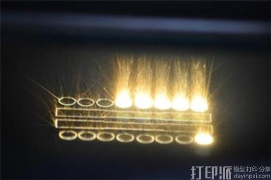 1476763804955995.jpg schuler-introduces-3d-printed-hot-stamping-dies-more-efficient-cooling-1.jpg