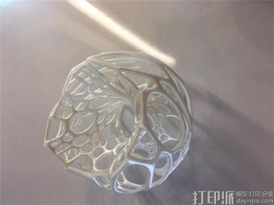 New-desktop-extruder-promises-slash-3d-printing-costs.jpg
