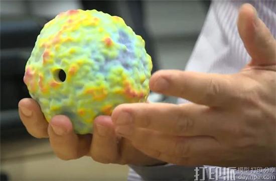 英国博士制作出可用于家庭3D打印的微缩宇宙CMB模型.jpg 英国博士制作出可用于家庭3D打印的微缩宇宙CMB模型.jpg