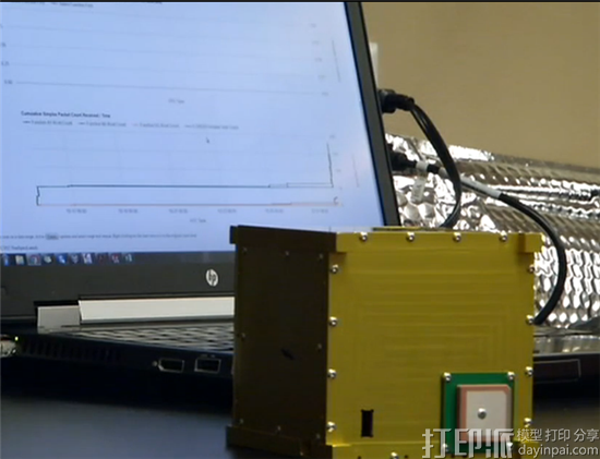 makersat.png