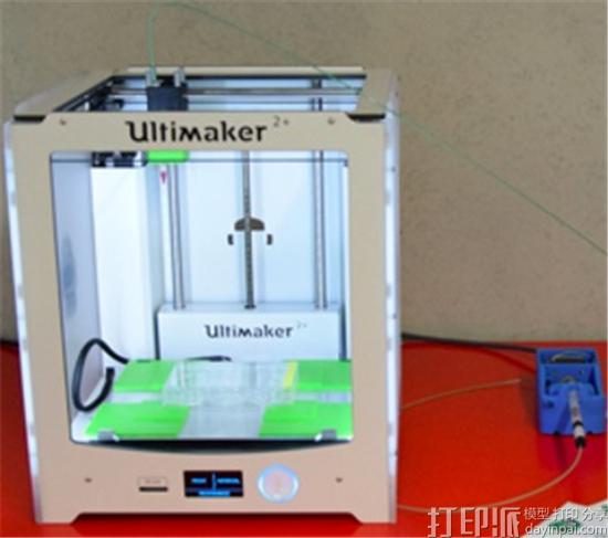 german-students-3d-print-human-tissue-hacked-ultimaker-using-new-bio-ink-3.jpg