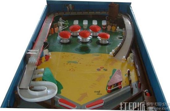 tony-the-pinball-wizard-3d-prints-complete-pinball-machine-with-85-km-of-filament-4.jpg
