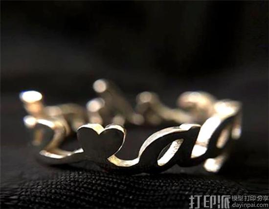 tell-loved-one-they-matter-with-3d-printed-message-ring-from-poesis-6.jpg