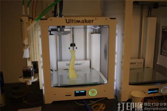 ulticast-3d-printer-add-on-allows-easy-silicone-casting-soft-robotics-5.jpg