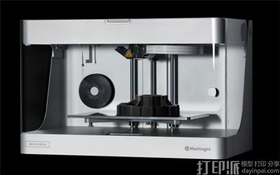 Markforged发布3500美元的新Onyx One 3D打印机.jpg