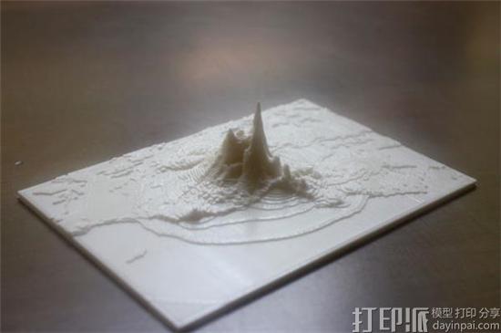 奥克兰艺术家8步3D打印出地震强度分布图.jpg