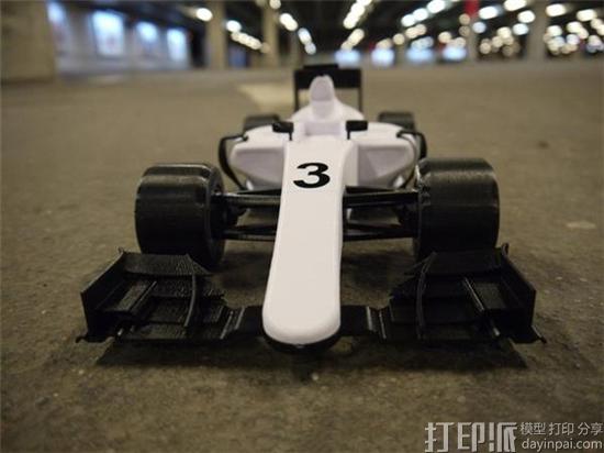 3d-printable-openrc-formula-1-car-hits-track-ninjaflex-tires-3.jpg
