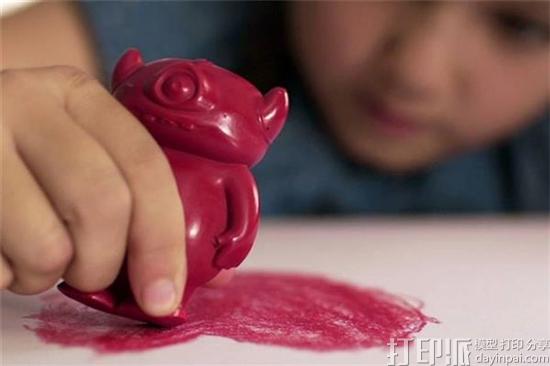 crayons-from-3d-printed-molds-surpass-crowdfunding-goal-all-proceeds-go-to-childrens-charity-3.jpg