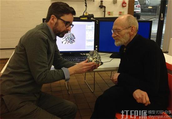 3d-printed-sculpture-buried-in-time-capsule-under-manchesters-new-transport-hub-3.jpg