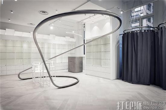 Loopcreative为新旗舰店3D打印出超炫酷的异形衣架