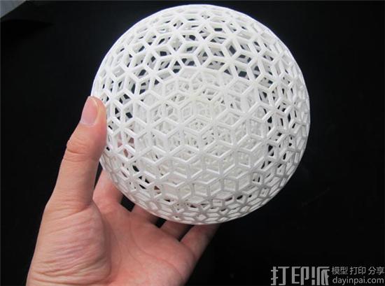 3D打印材料中的光敏树脂和尼龙哪个更好？
