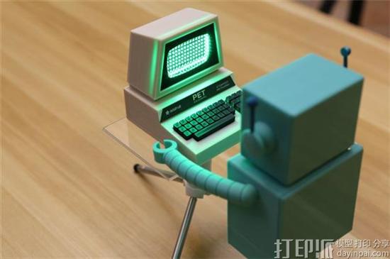 经典复刻：3D打印一台20世纪70年代的经典个人电脑Commodore PET