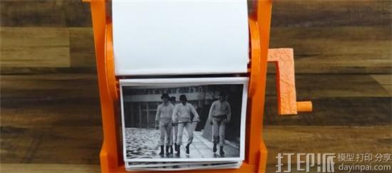 3D打印机械翻书机Mutoscope 让你回味80年代黑白电影播放方式