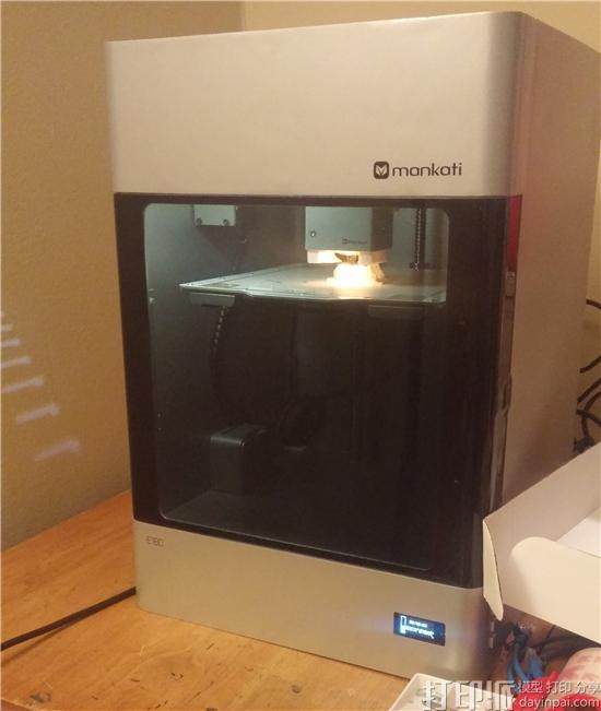 Mankati推可高品质打印的3D打印机Mankati E180