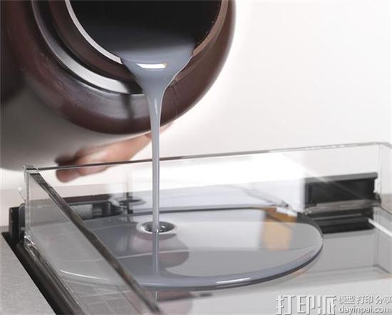 3D打印公司Formlabs推出新型陶瓷树脂和实验产品平台Form X