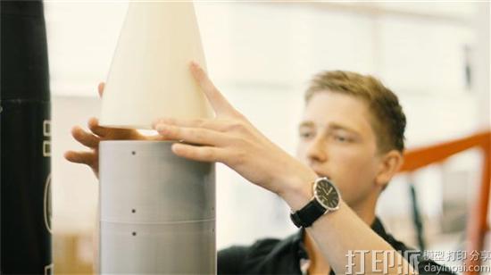 荷兰应用科技大学学生准备发射完全采用3D打印的火箭