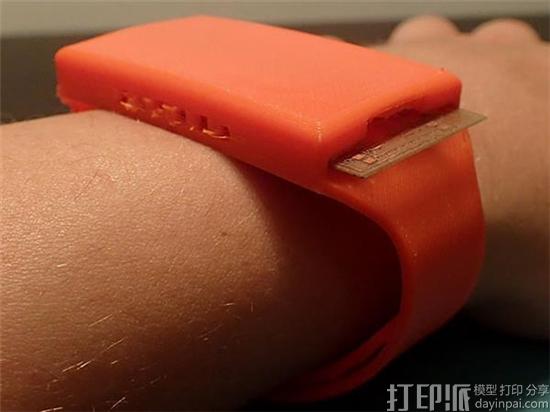 比iWatch酷炫！ 沙特阿拉伯研究人员开发出物美价廉功能全的3D打印智能手表