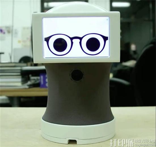 可爱的3D打印机器人Peeqo可以通过GIF与用户完成互动