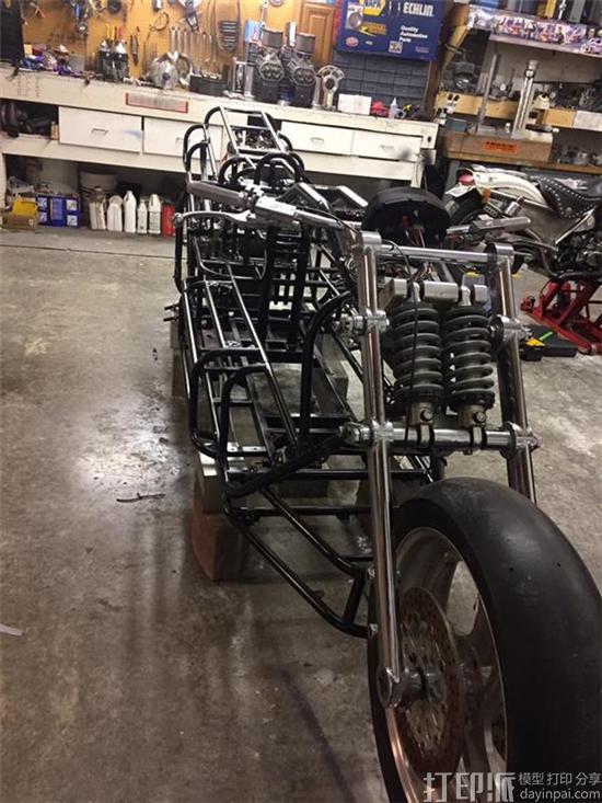 Jessco Racing Ltd开发3D打印定制摩托车 将冲刺每小时250英里的世界纪录