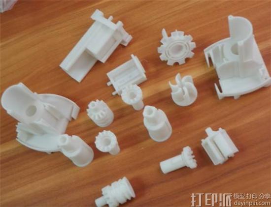 3D打印制作手板模型与数控机床加工CNC各有什么优缺点？