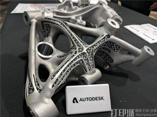 Autodesk公布2017全年业绩 净亏损5.792亿美元