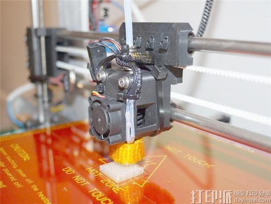 3D打印机的挤出机发出异响是什么原因？