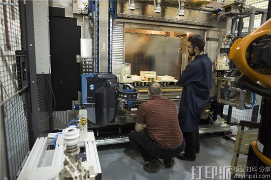 福特测试Stratasys的Infinite-Build 3D打印机 用于制造汽车零件