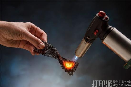 3DCeram公司延长与陶瓷研究机构SPCTS的合作关系.jpg 3DCeram公司延长与陶瓷研究机构SPCTS的合作关系.jpg