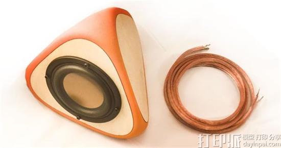 时尚小巧的多彩四面体形3D打印扬声器T3TRA开放众筹 早鸟价155美元