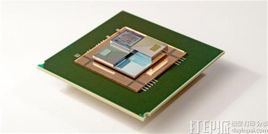 科学家开发出世界首个兼具为电脑供能和冷却功能的3D打印液体电池 科学家开发出世界首个兼具为电脑供能和冷却功能的3D打印液体电池