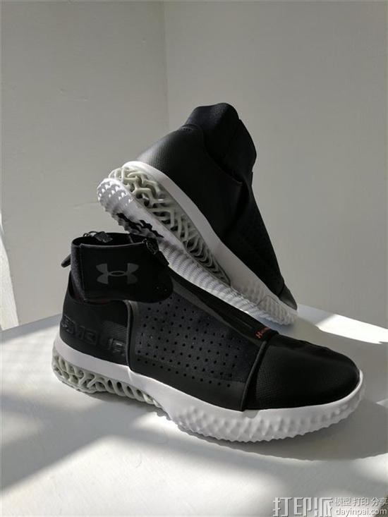 安德玛即将限量发售第二款3D打印运动鞋Futurist 售价300美元