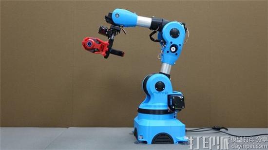 开源6轴3D打印机器人手臂Niryo One众筹大获成功