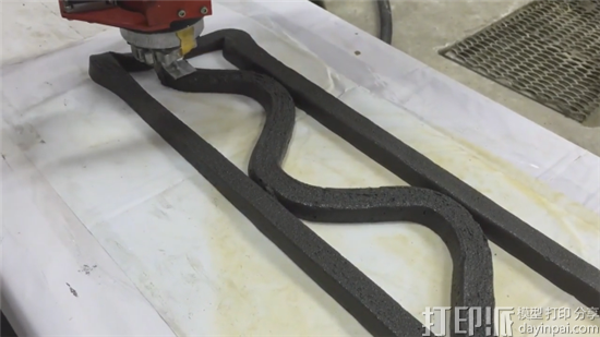 俄罗斯建筑公司Renca开发出生态友好型3D打印水泥 能减少60％的环境污染