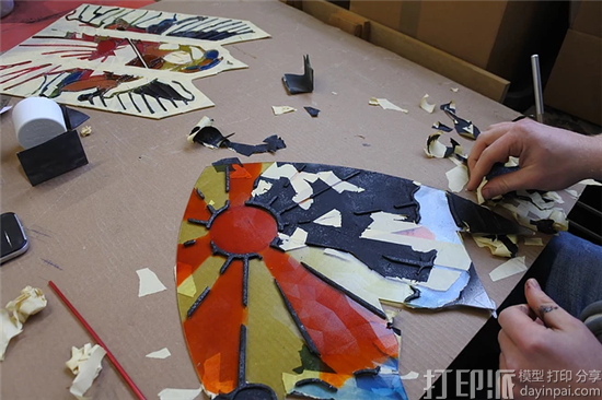 Custom Prototype携3D打印彩色“玻璃”窗再度争夺AMUG奖