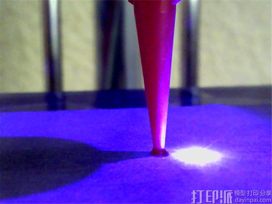 Diyouware计划发明出新的3D打印方法——树脂沉积成型RDM