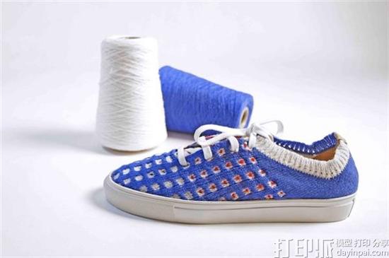 针织品3D打印机Knitwear在Kickstarter上引发众筹风暴 售价约5000美元