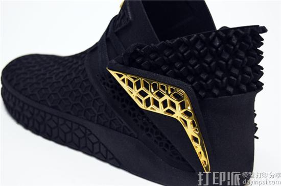 工业设计师创作出全3D打印的运动鞋和高跟鞋 华丽而优雅