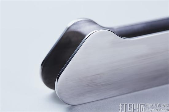 Norsk Titanium公司为波音787 3D打印出首批获FAA认证的结构钛部件