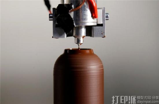 La Miam Factory推出复活节主题的定制3D打印巧克力 La Miam Factory推出复活节主题的定制3D打印巧克力