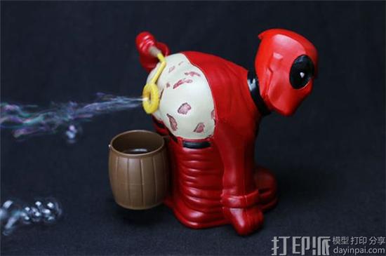 超搞怪的玩具！ 化学工程师推出3D打印“放屁”吹泡泡机