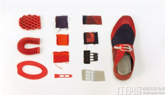 波兰两位大学生推出一系列环保3D打印印花鞋和定制应用程序