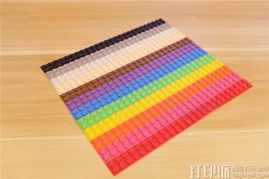 Adafruit推出3D打印柔性乐高积木底座 几乎可粘在任何表面上