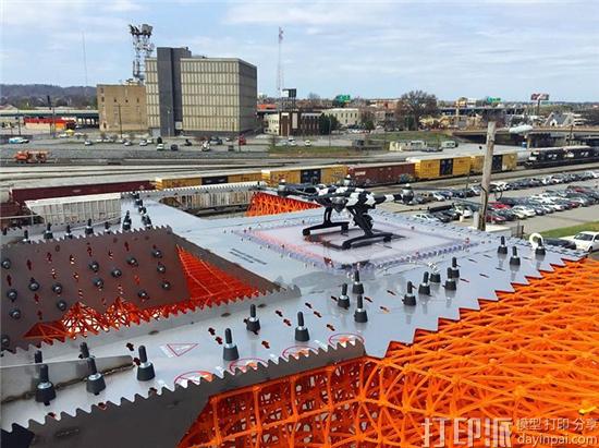 建筑设计师打造3D打印无人机着陆平台 在诺克斯维尔展出