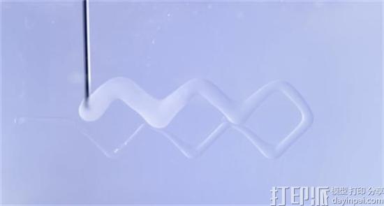 麻省理工联合Steelcase开发快速液体打印（RLP）3D打印技术