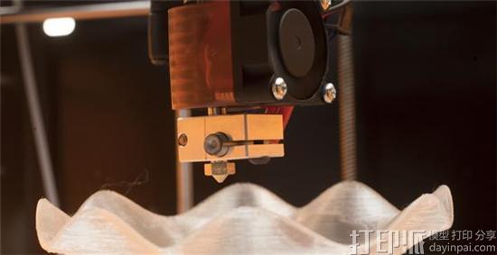 Kentstrapper推出大尺寸3D打印机MAVIS 带有线材和断电监控器